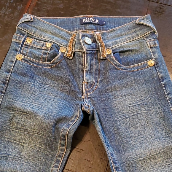 ALLEN B. By Allen Schwartz cropped jeans - Picture 2 of 8